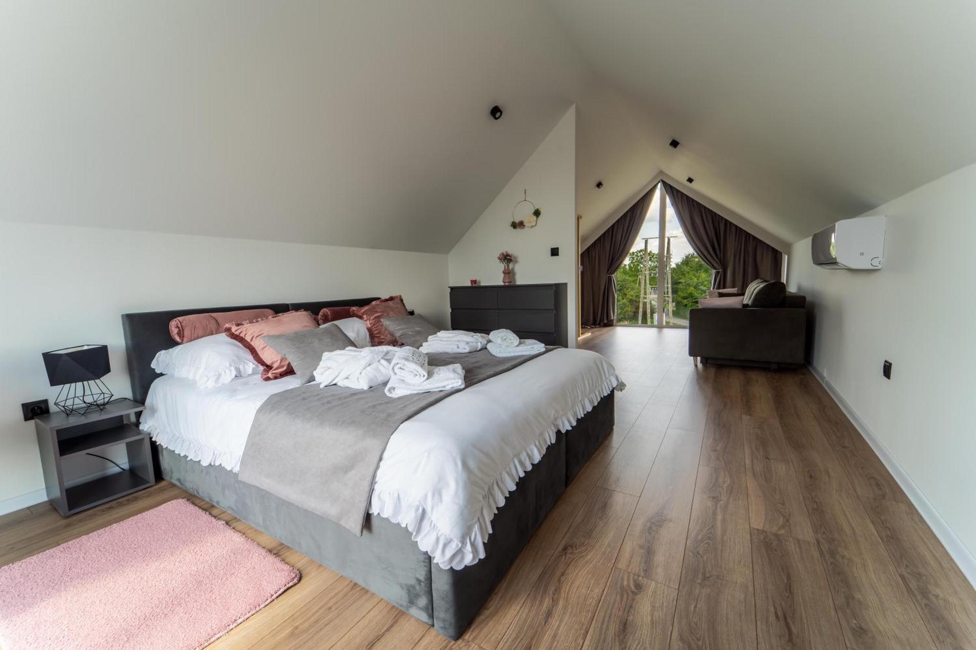 Village Resort Sauna & Jacuzzi & Netflix Tworkowa Номер фото
